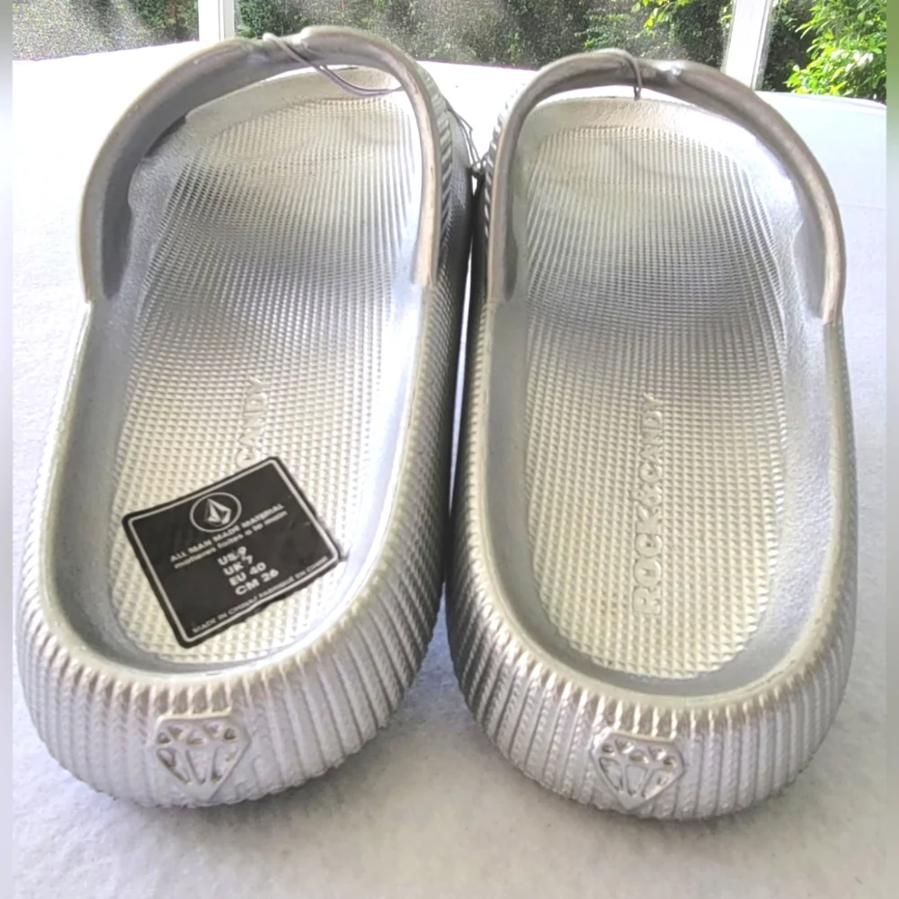 Rock & Candy Slip on Sandals Comfort waterproof Silver Molded foot Lightweight 9